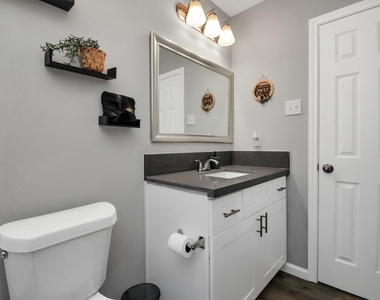 5410 Bataan Road - Photo Thumbnail 5