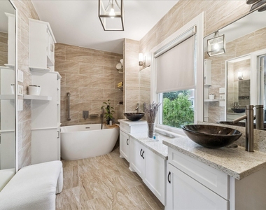 3226 Milburn Street - Photo Thumbnail 3