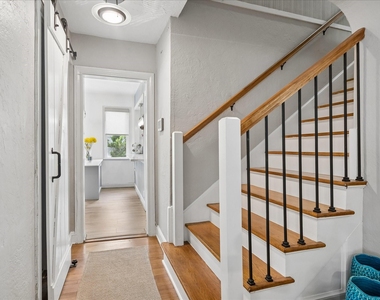 3226 Milburn Street - Photo Thumbnail 6