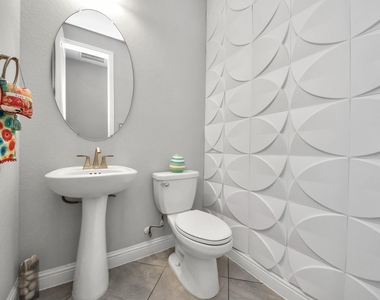 3615 Pasteur Lane - Photo Thumbnail 5