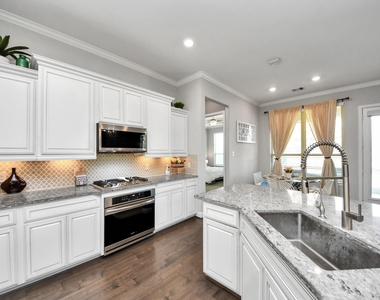 3615 Pasteur Lane - Photo Thumbnail 6