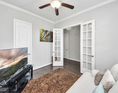 3615 Pasteur Lane - Photo Thumbnail 2