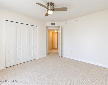 768 Lago Drive - Photo Thumbnail 2
