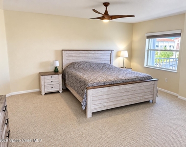 768 Lago Drive - Photo Thumbnail 1