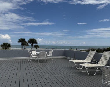 114 Beach Park Lane - Photo Thumbnail 18