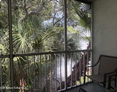 114 Beach Park Lane - Photo Thumbnail 14