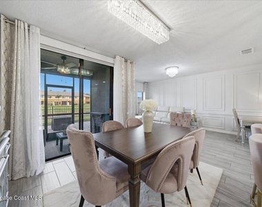 1320 Lara Circle - Photo Thumbnail 12