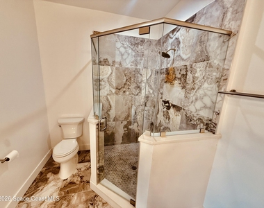 823 Paddleboard Court - Photo Thumbnail 34