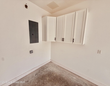 823 Paddleboard Court - Photo Thumbnail 17