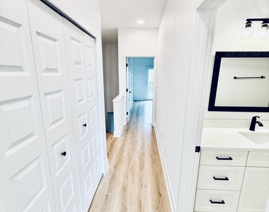 823 Paddleboard Court - Photo Thumbnail 48