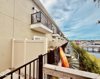 823 Paddleboard Court - Photo Thumbnail 22
