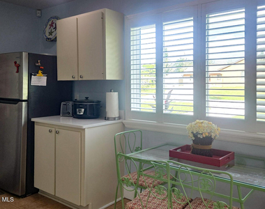 2706 Kumquat Drive - Photo Thumbnail 13