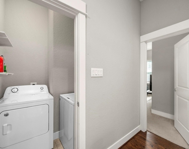 1314 W 21st Street - Photo Thumbnail 32