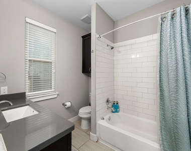1314 W 21st Street - Photo Thumbnail 29