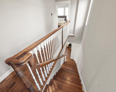 1314 W 21st Street - Photo Thumbnail 20