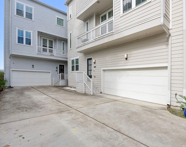 1314 W 21st Street - Photo Thumbnail 1