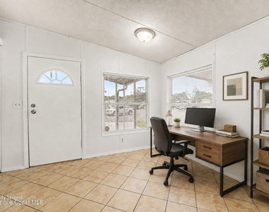 1612 Cocoa Bay Boulevard - Photo Thumbnail 4