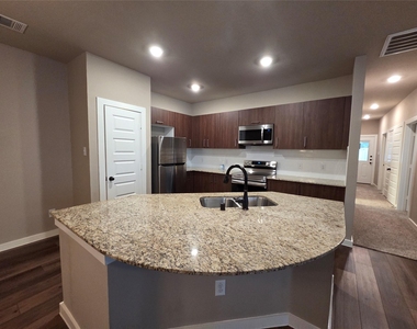 9737 Grosbeak Lane - Photo Thumbnail 5