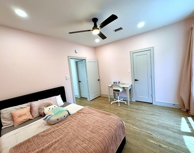 9822 Oak Point Drive - Photo Thumbnail 31