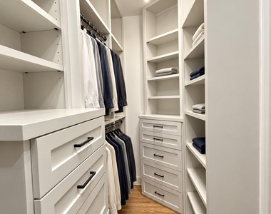9822 Oak Point Drive - Photo Thumbnail 24