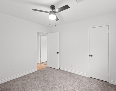 10602 Glenfield Court - Photo Thumbnail 39