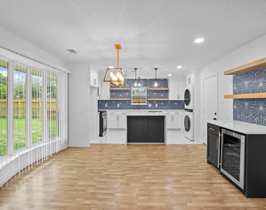 10602 Glenfield Court - Photo Thumbnail 18