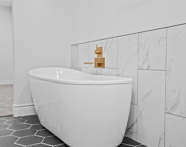 10602 Glenfield Court - Photo Thumbnail 33