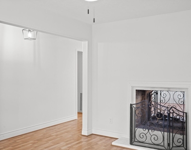 10602 Glenfield Court - Photo Thumbnail 10