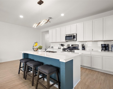 3414 Eden Valley Lane - Photo Thumbnail 5