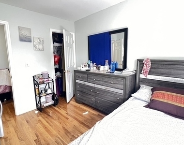 2810 Beverley Road - Photo Thumbnail 8