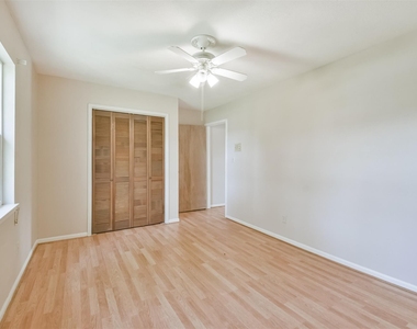 316 Saint Cloud Drive - Photo Thumbnail 38