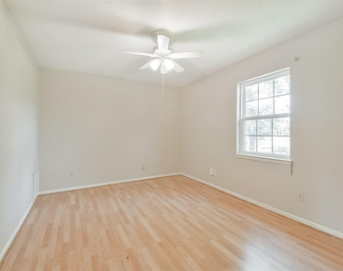 316 Saint Cloud Drive - Photo Thumbnail 37