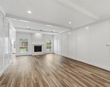 20607 Hoveden Court - Photo Thumbnail 14
