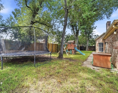 20607 Hoveden Court - Photo Thumbnail 47