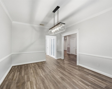 20607 Hoveden Court - Photo Thumbnail 11