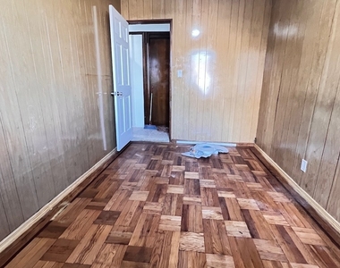 1358 East 38 Street - Photo Thumbnail 6