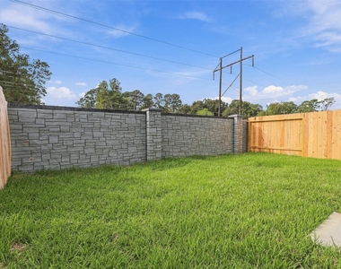 17222 Cymbal Lane - Photo Thumbnail 22