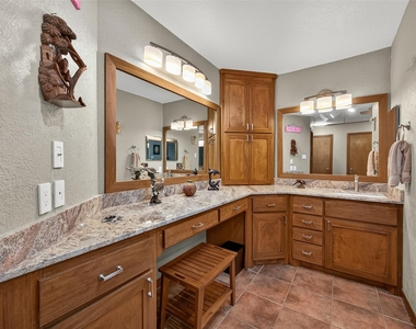 1623 Lake Arbor Drive - Photo Thumbnail 29