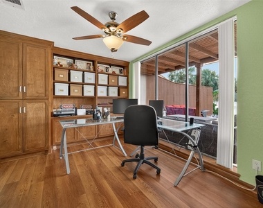 1623 Lake Arbor Drive - Photo Thumbnail 18
