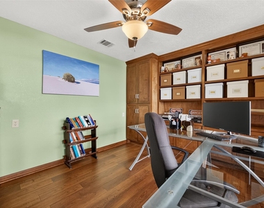 1623 Lake Arbor Drive - Photo Thumbnail 19