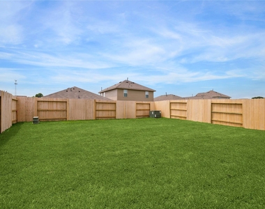 17747 Grove Hill Drive - Photo Thumbnail 14