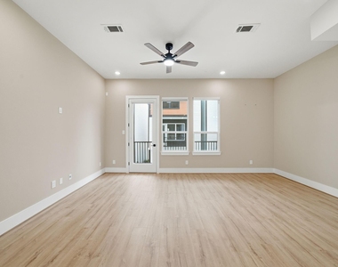 4013 Griggs Road - Photo Thumbnail 18