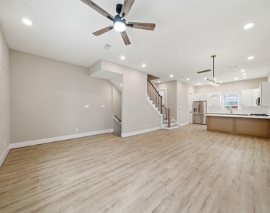4013 Griggs Road - Photo Thumbnail 26
