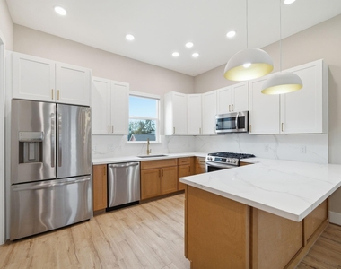 4013 Griggs Road - Photo Thumbnail 22