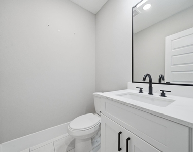 4013 Griggs Road - Photo Thumbnail 9