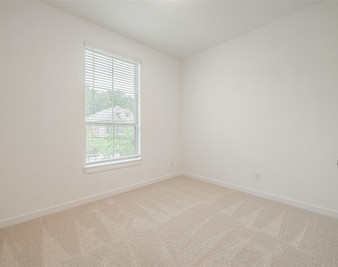 235 Sky Top Drive - Photo Thumbnail 17