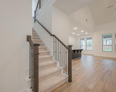 235 Sky Top Drive - Photo Thumbnail 4