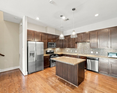5833 Katy Street - Photo Thumbnail 8