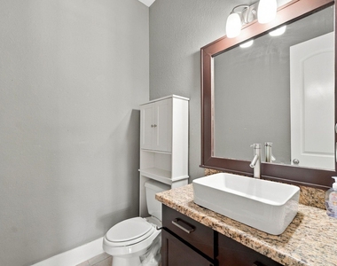 5833 Katy Street - Photo Thumbnail 12