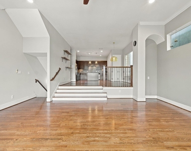 5833 Katy Street - Photo Thumbnail 5